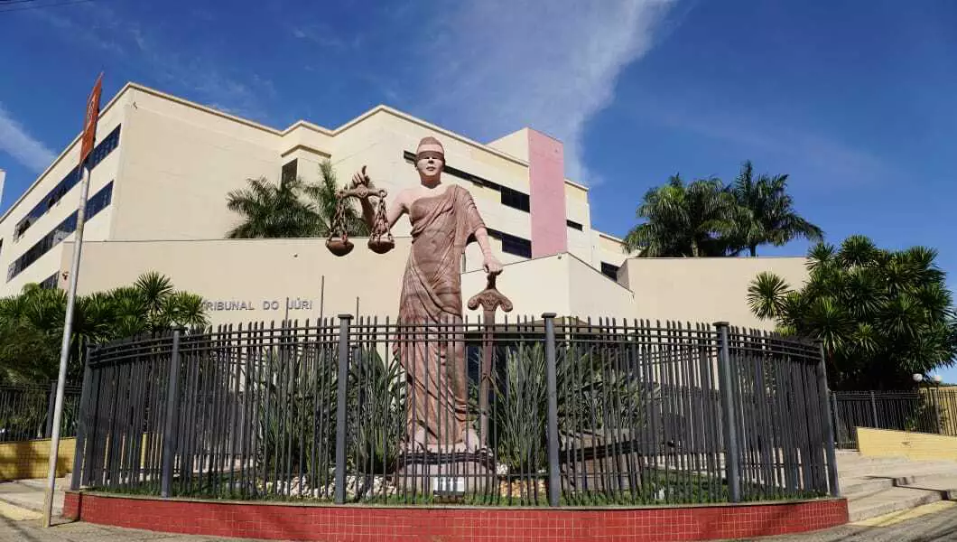 Oficial de Justiça é agredida durante cumprimento de mandado em Campo Grande